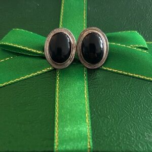 Elegant Vintage Mexican Silver and Black Oval Earrings